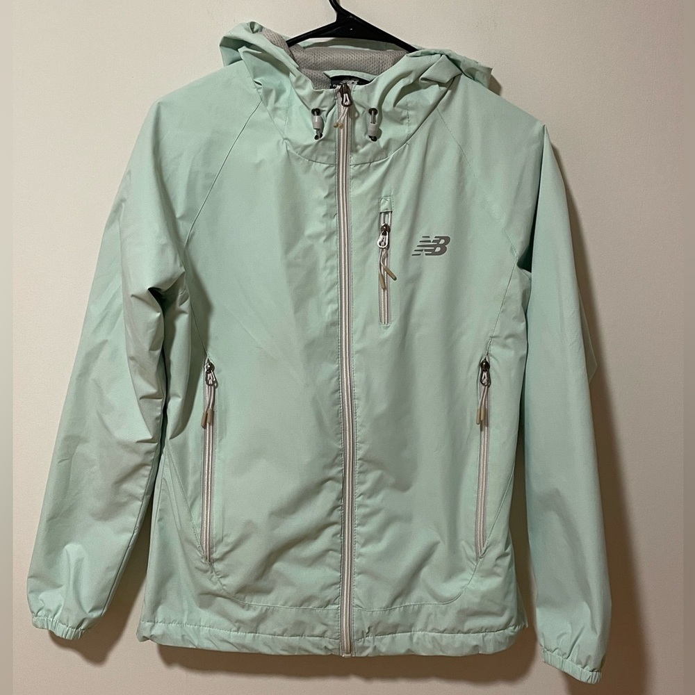 New Balance Mint Green Cool Weather Hooded Running Jacket W’s S